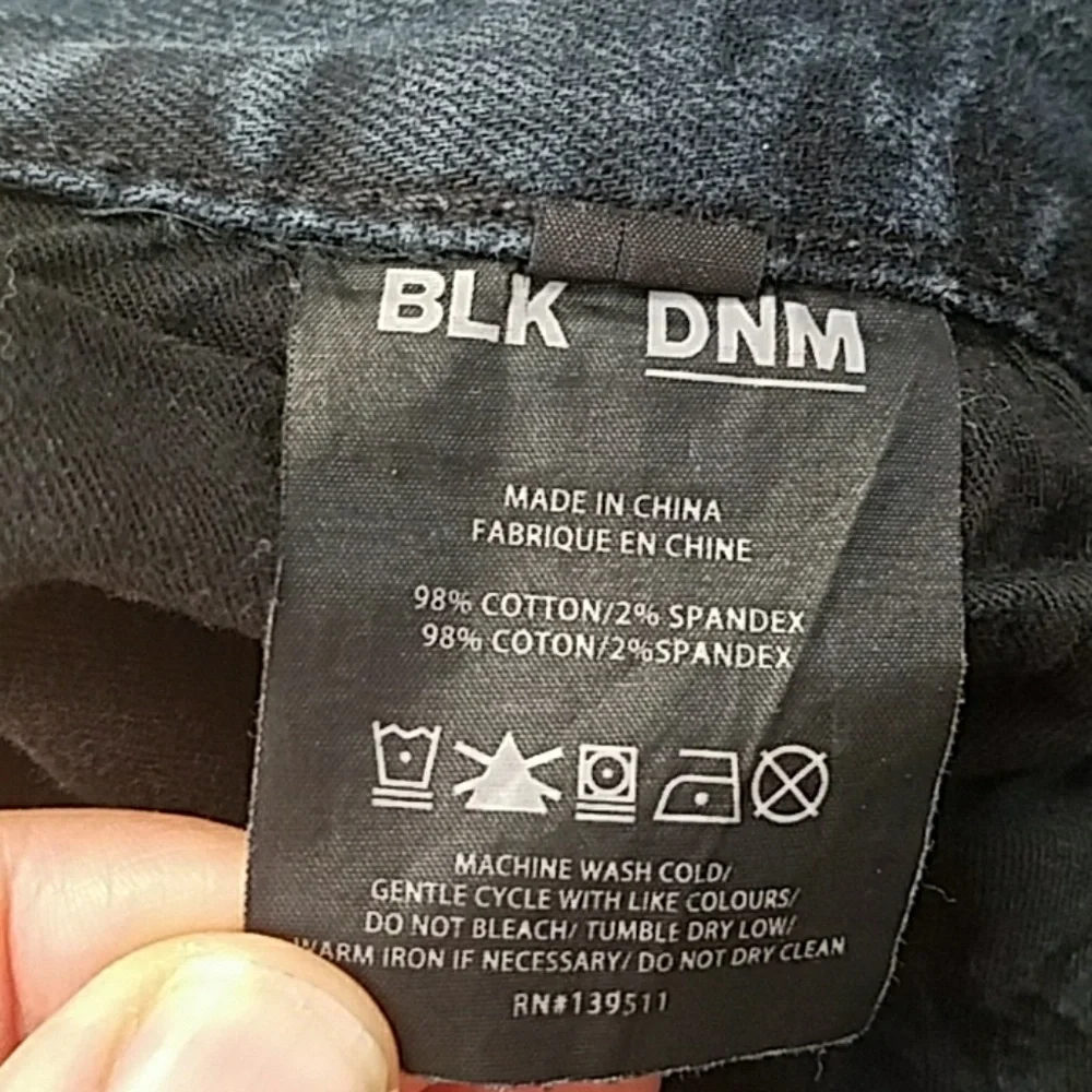 BLK DNM black men's Jeans. Size 32/27 - Picture 5 of 5